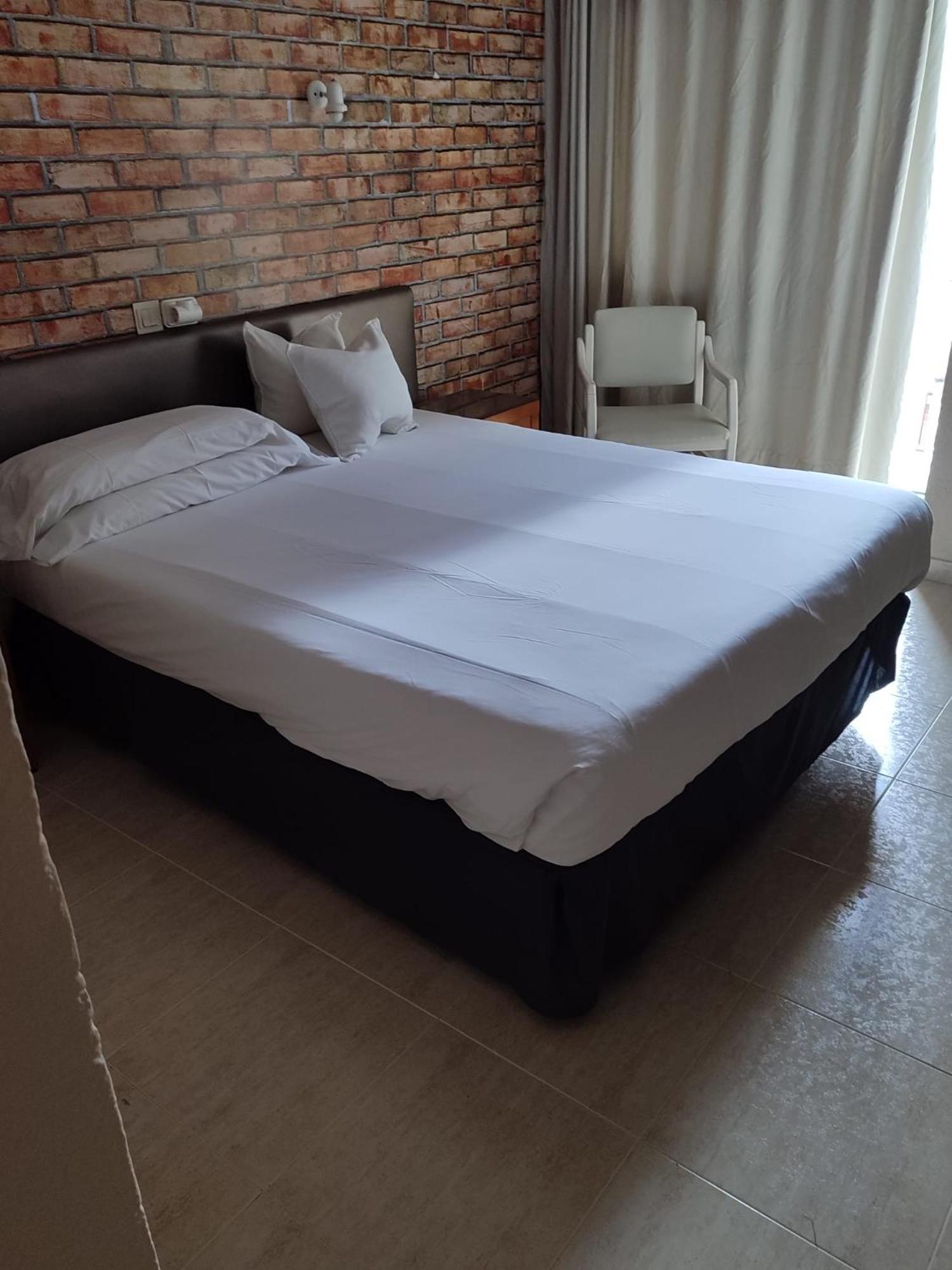 Hostal Mar Del Plata (Adults Only) El Arenal (Mallorca) Exterior foto