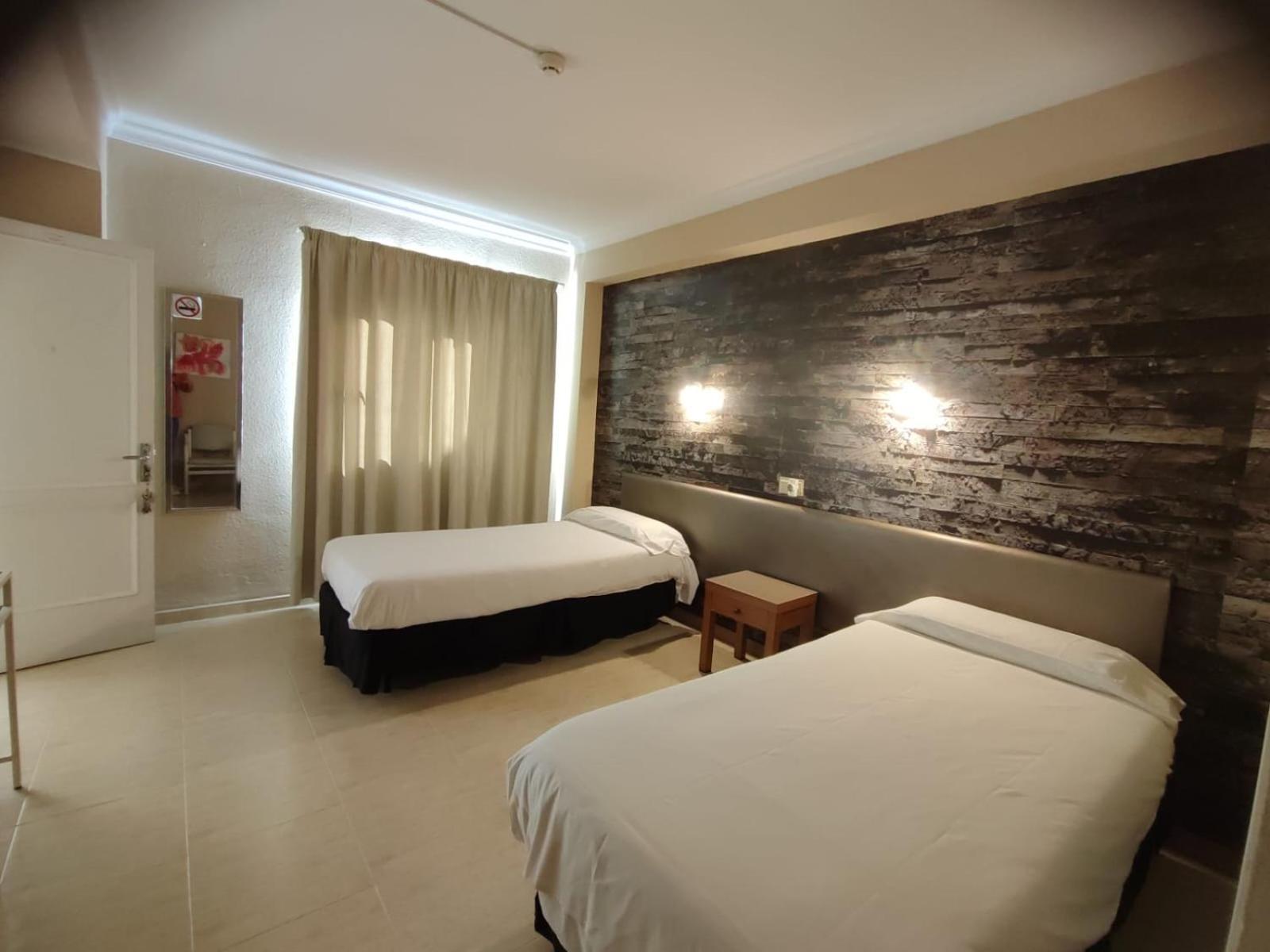 Hostal Mar Del Plata (Adults Only) El Arenal (Mallorca) Exterior foto